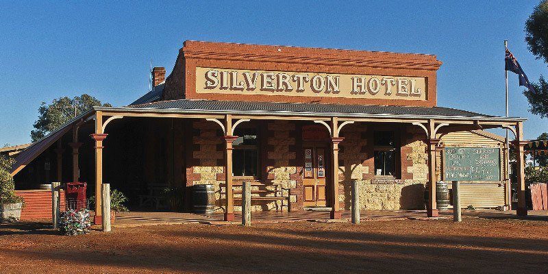 Silverton Hotel, Outback Australia